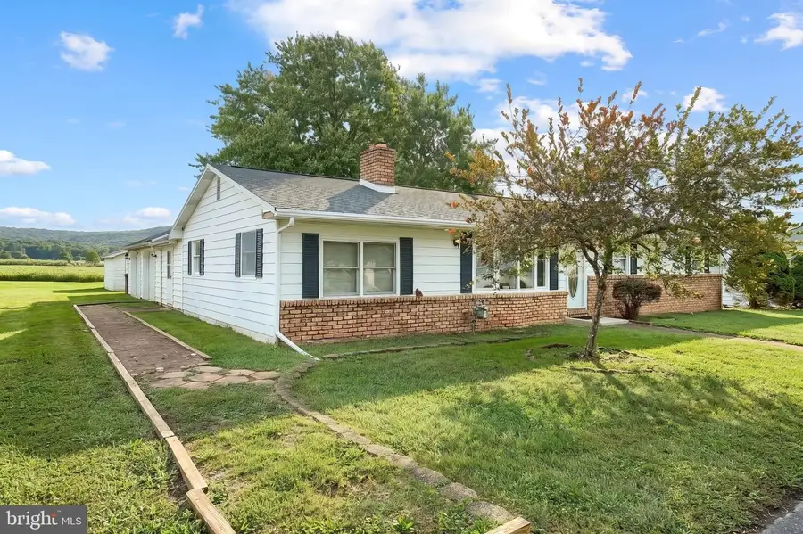 137 Franklin St, Fairfield, PA 17320 - #3
