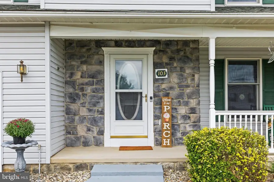 103 Dakota Dr, Hanover, PA 17331 - #3