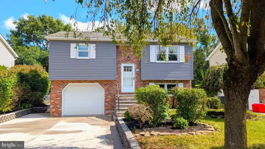 54 Fawn Ave, New Oxford, PA 17350 - #2
