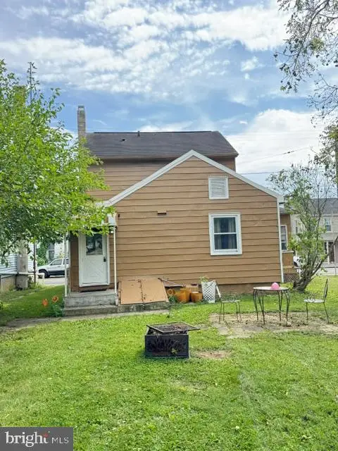 527 Main, McSherrystown, PA 17344 - #3
