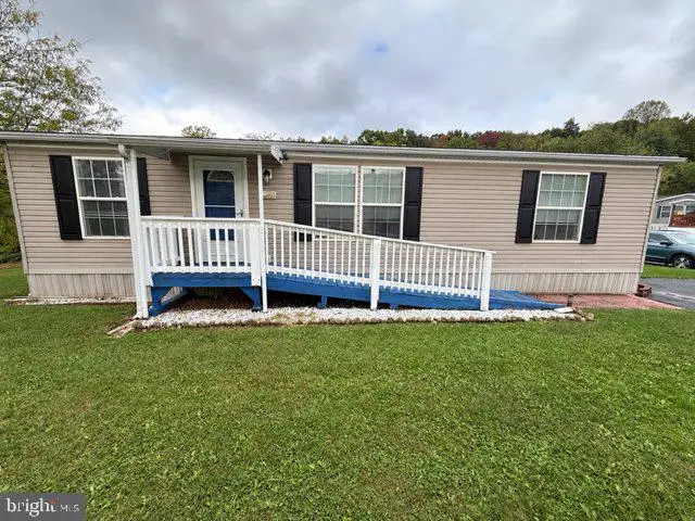 17 Broadwing Dr, Hanover, PA 17331 - #1