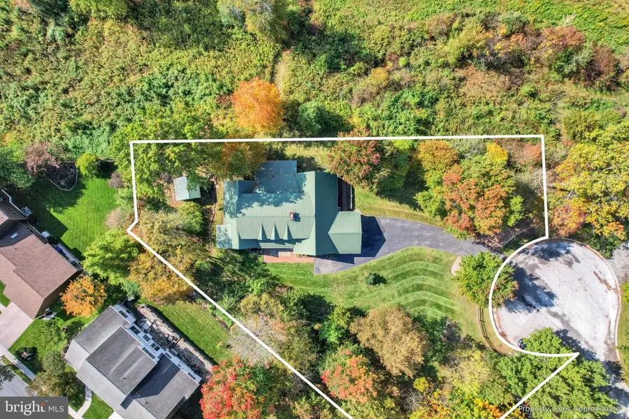 1002 Long Ln, Gettysburg, PA 17325 - #3