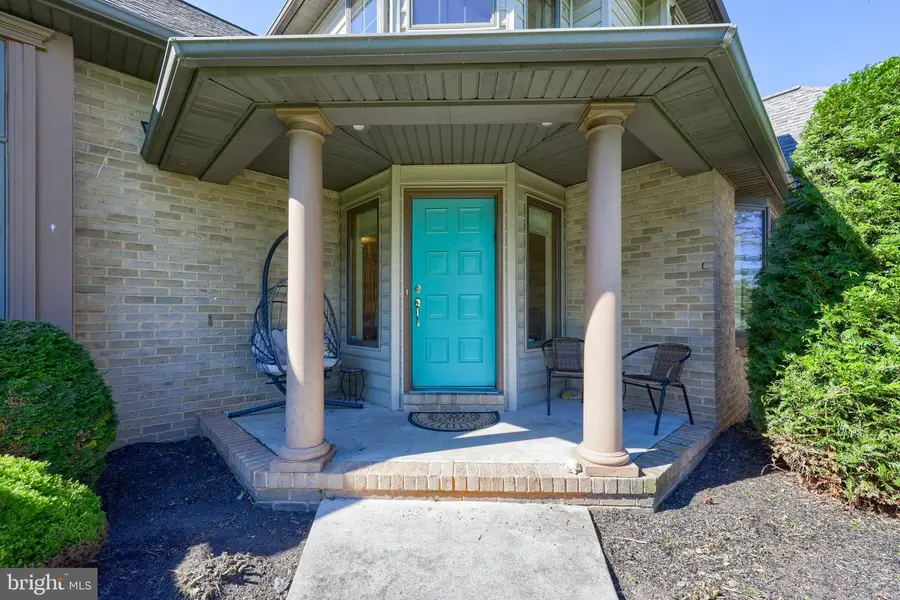 740 Green Ridge Rd, New Oxford, PA 17350 - #2