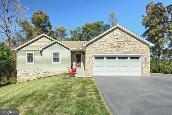 15 Fisher Dr, EAST BERLIN, PA 17316