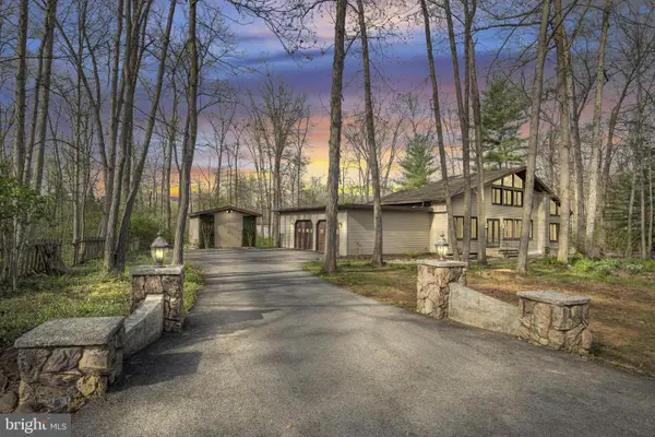 10 Lincoln Dr, EAST BERLIN, PA 17316