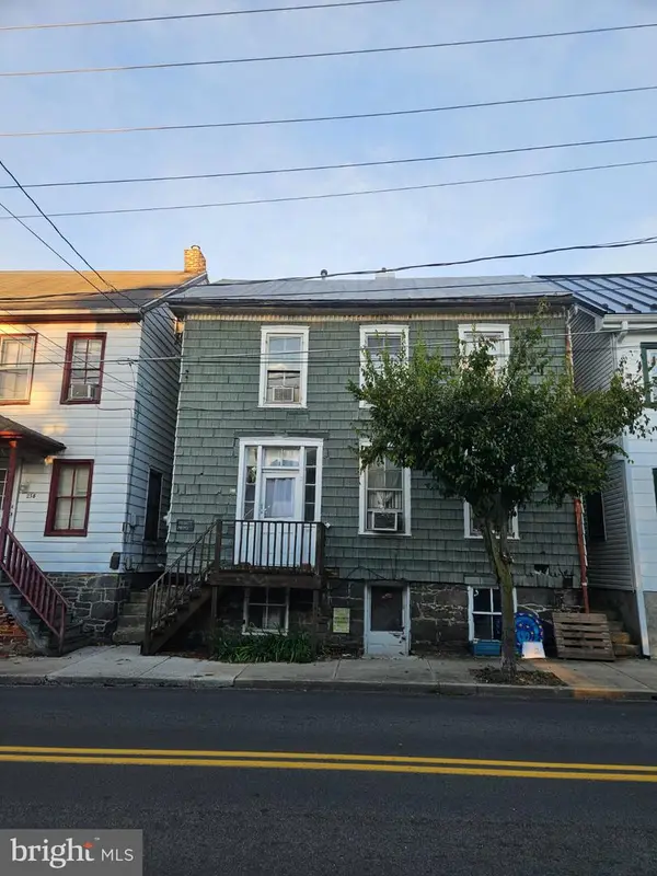 240 S Washington St, GETTYSBURG, PA 17325