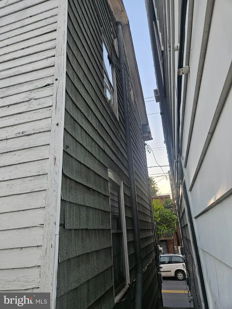 240 S Washington St, Gettysburg, PA 17325 - #3