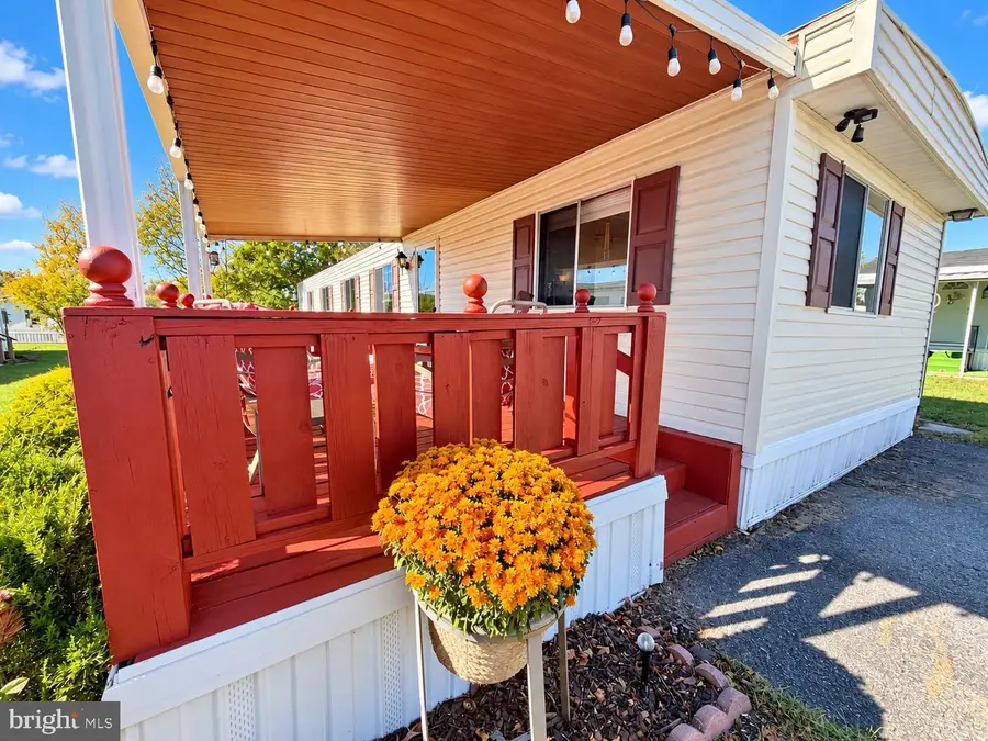 92 Walker Ave, Gettysburg, PA 17325 - #2