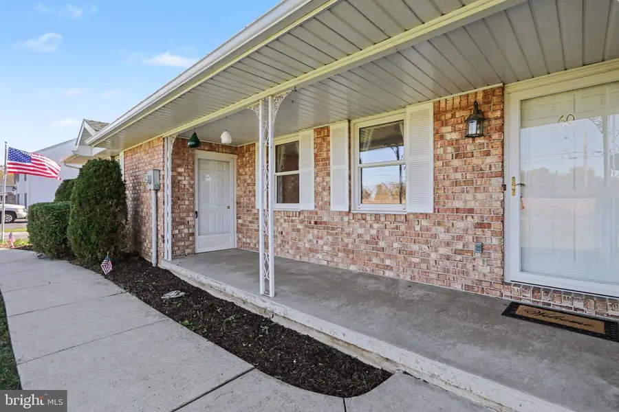 60 N Miller St, Fairfield, PA 17320 - #3