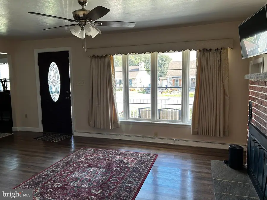 436 Prince St, Littlestown, PA 17340 - #3