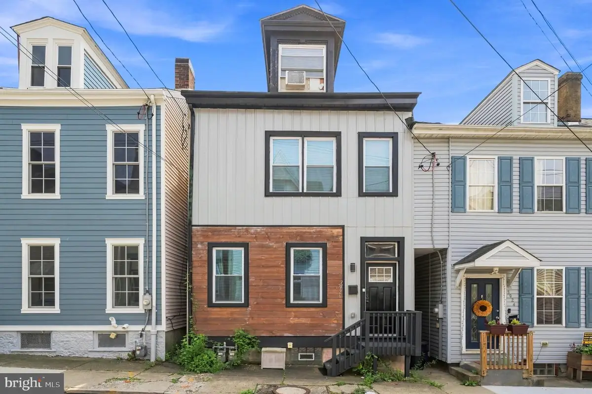 3926 Howley St, Pittsburgh, PA 15224 - #1