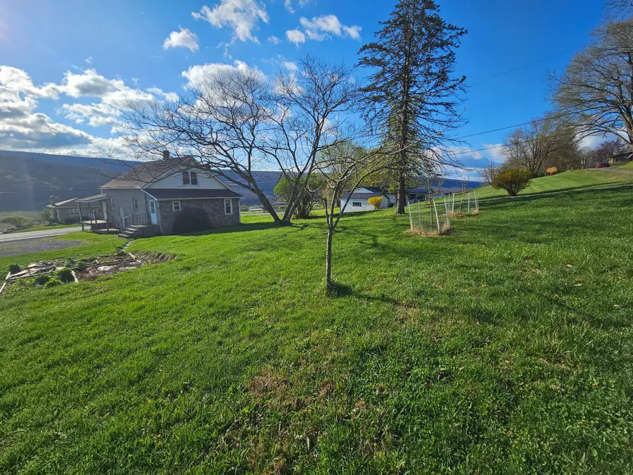1967 Hyndman Rd, Hyndman, PA 15545 - #3