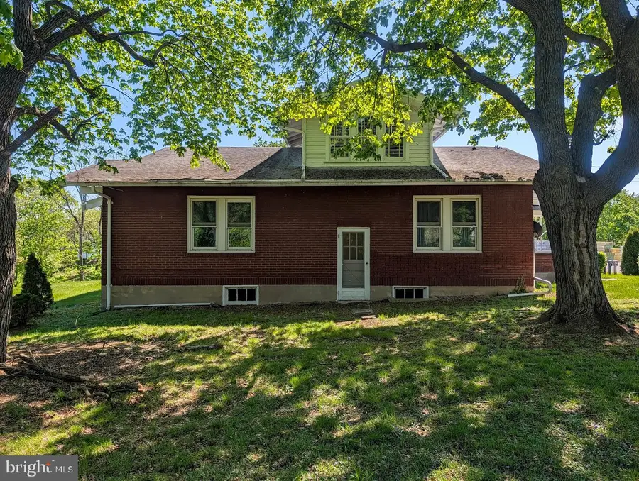 89 Williams St, Everett, PA 15537 - #2