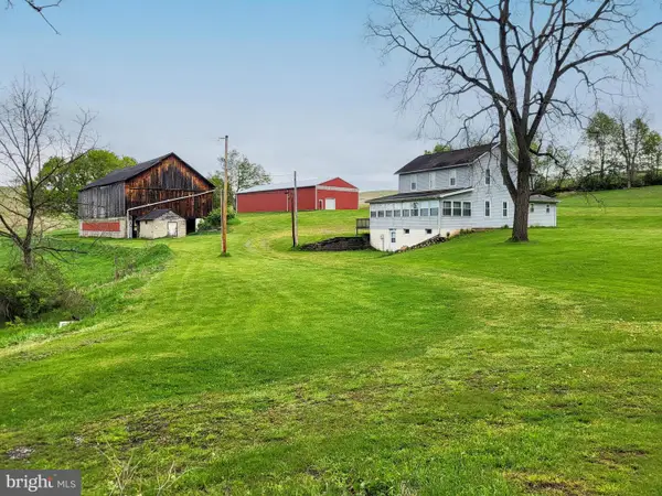 308 Camp Hill Rd, BUFFALO MILLS, PA 15534