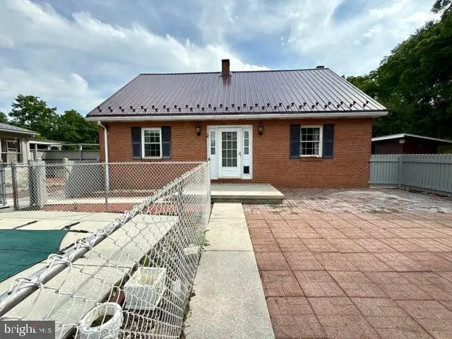 2469 Woodbury Pike, Woodbury, PA 16695 - #2