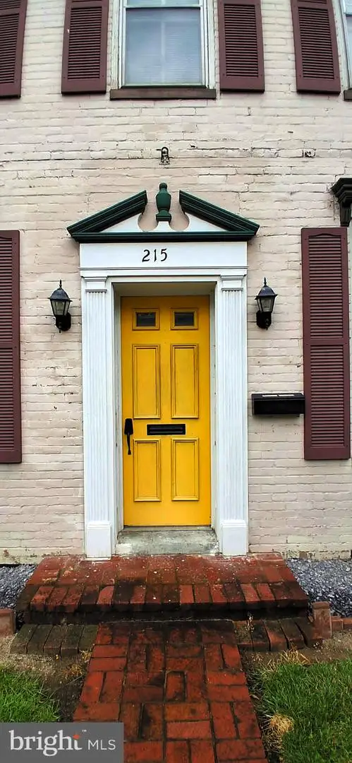 215 N Spring St, Everett, PA 15537 - #3