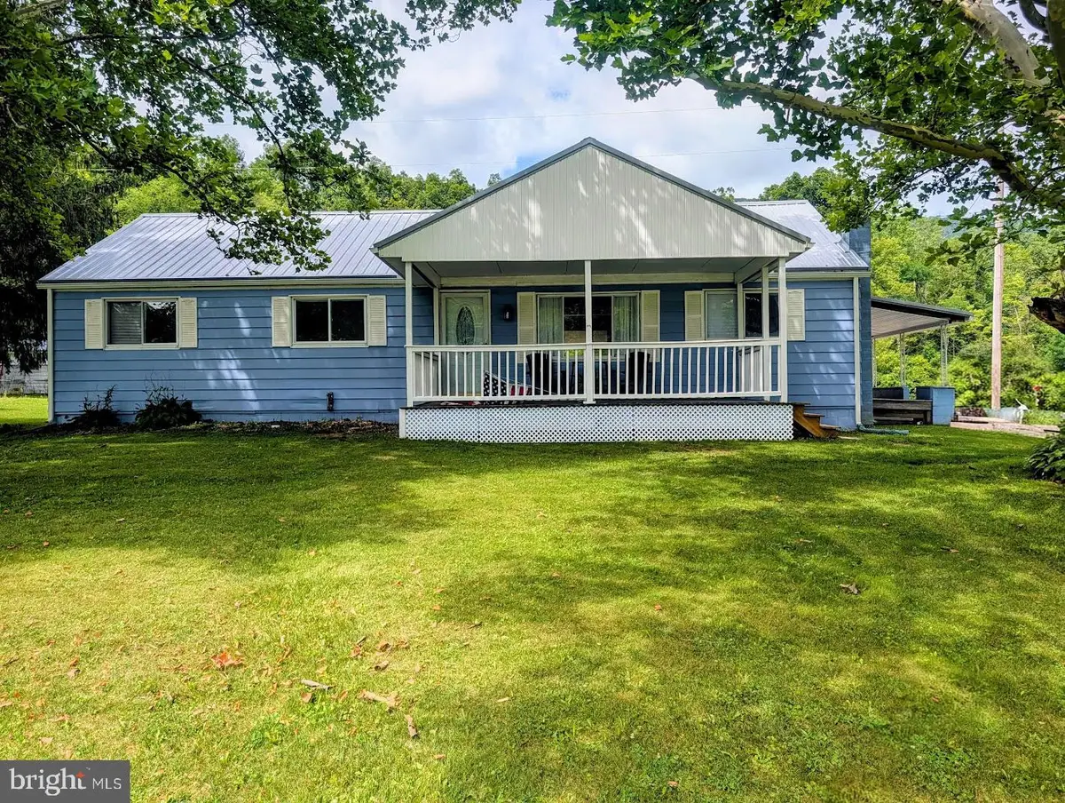 3205 Raystown Rd, Hopewell, PA 16650 - #1
