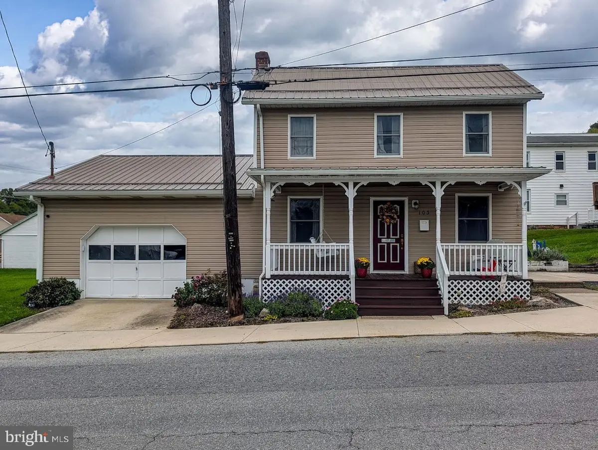 103 Mann St, Bedford, PA 15522 - #1