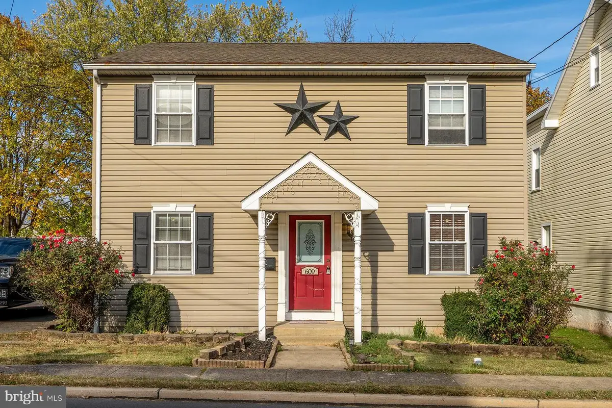 609 W First St, Birdsboro, PA 19508 - Image #1