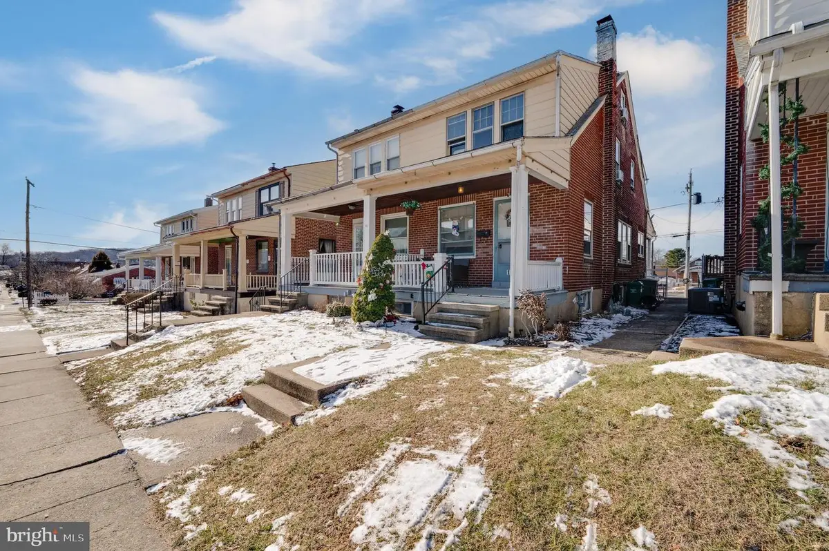 1531 Fayette Ave, Reading, PA 19607 - Image #1