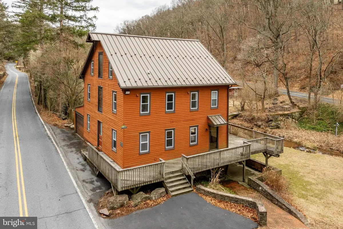 833 Wyomissing Rd, Mohnton, PA 19540 - Image #1