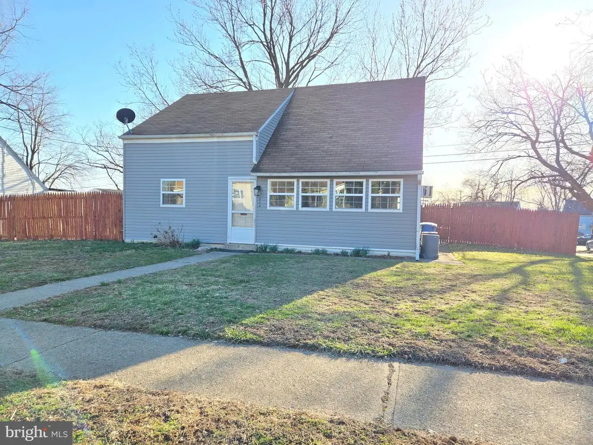 908 Sutters Mill Ln, Temple, PA 19560 - Image #1