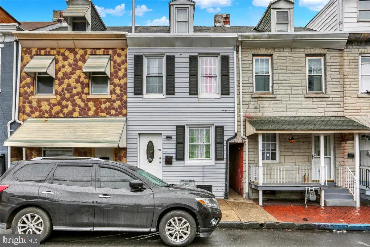 243 Orange St, Reading, PA 19602 - Image #1