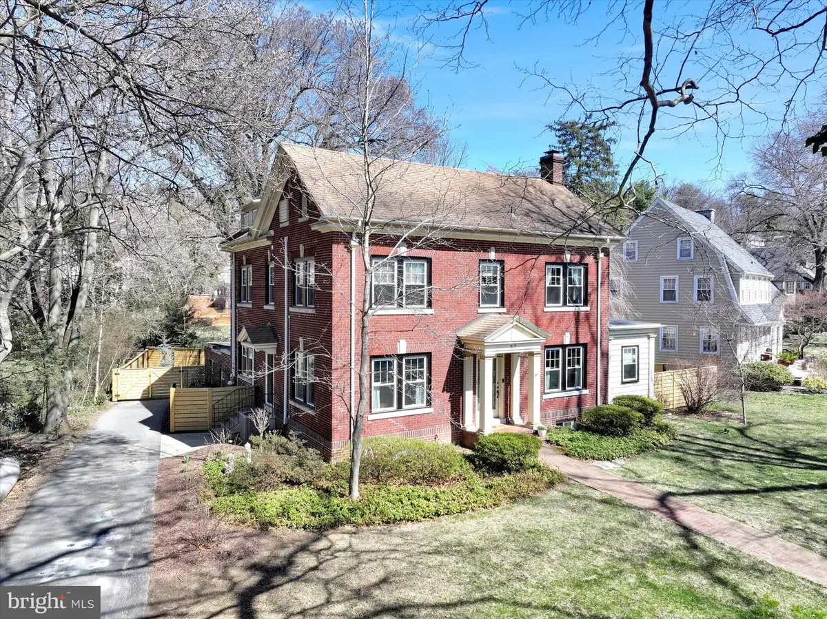 57 Park Rd, Reading, PA 19609 - Image #1