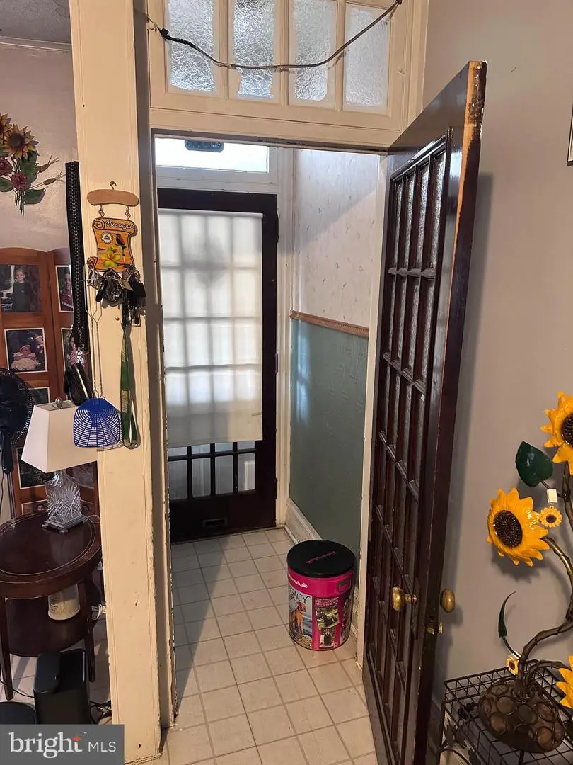 108 Douglass St, Reading, PA 19601 - Image #2