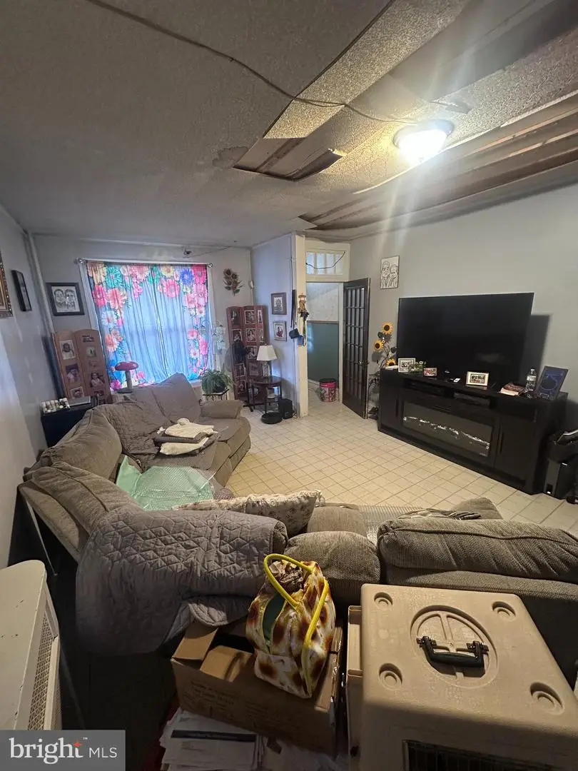 108 Douglass St, Reading, PA 19601 - Image #3