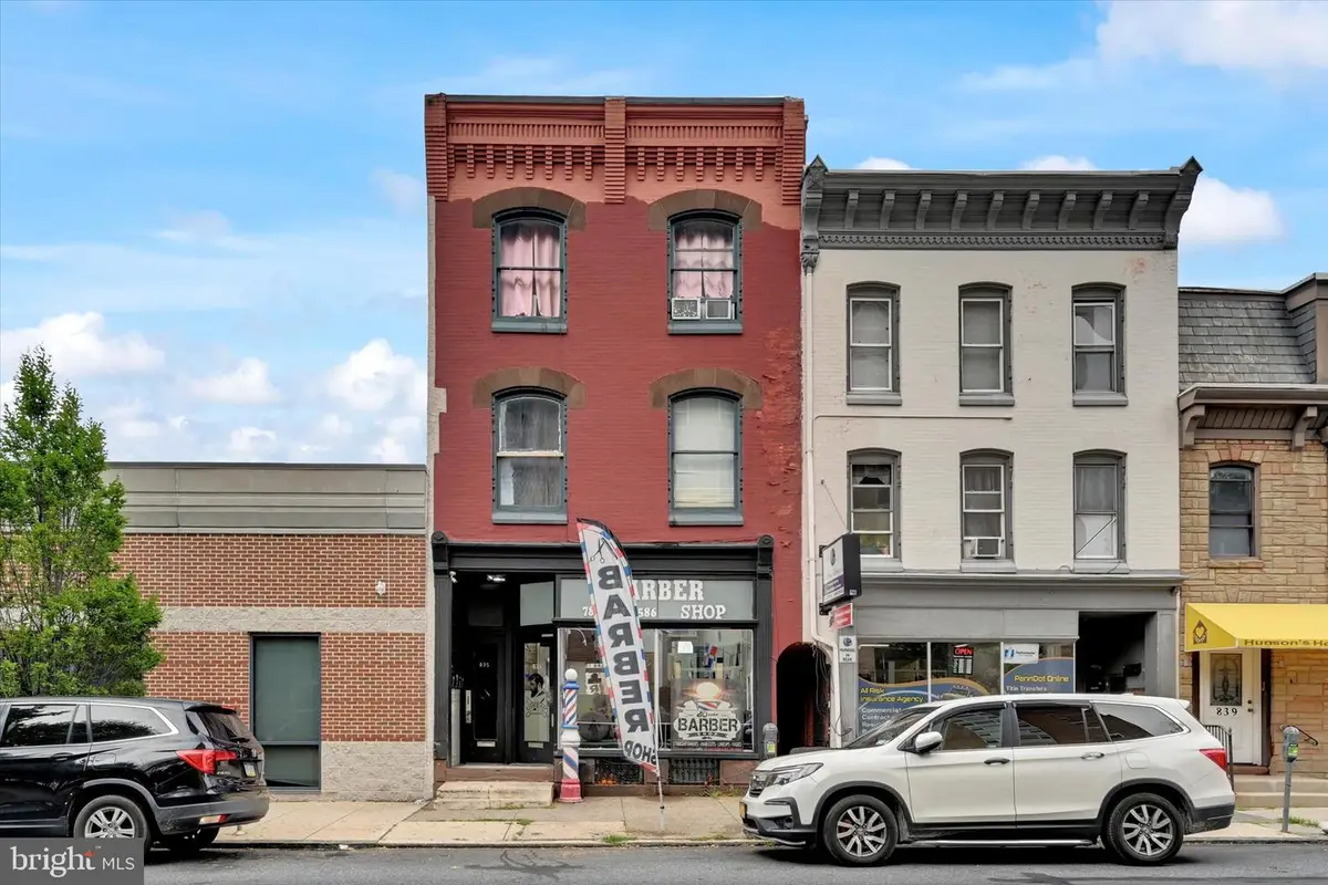 835 Washington St, Reading, PA 19601 - #1