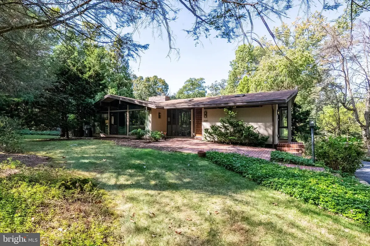 1047 Imperial Dr, Mohnton, PA 19540 - Image #1