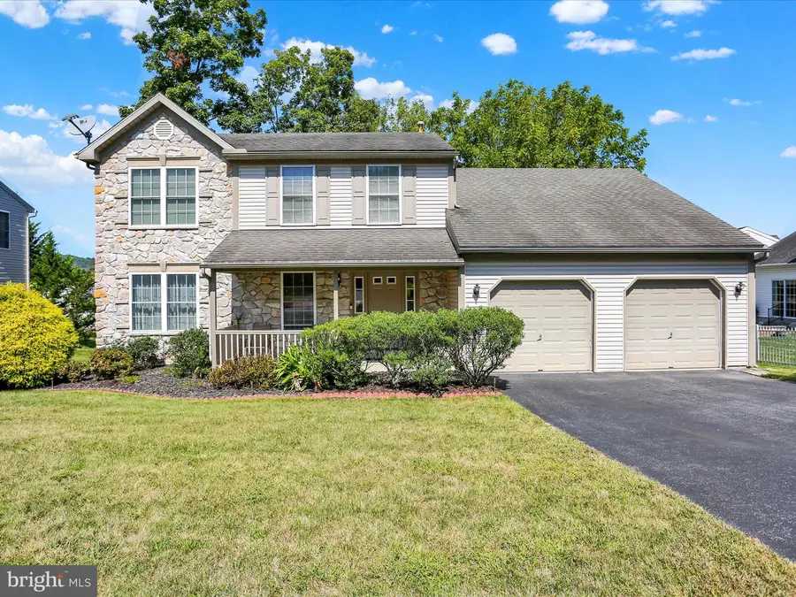 4861 Dunham Dr, Reading, PA 19606 - Image #3