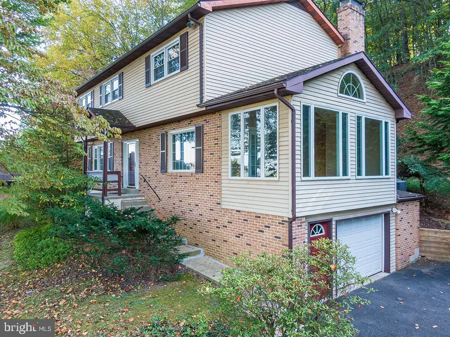 310 4th St, Reading, PA 19607 - Image #2