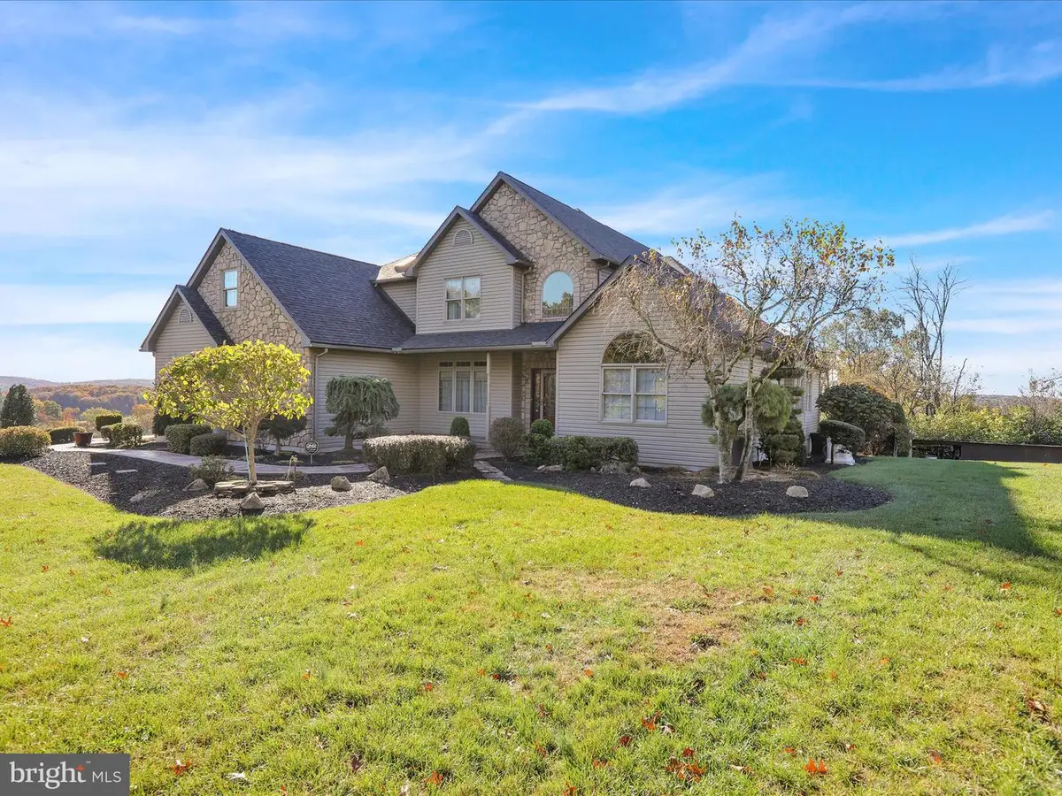 38 Grandview Rd, Hamburg, PA 19526 - Image #1