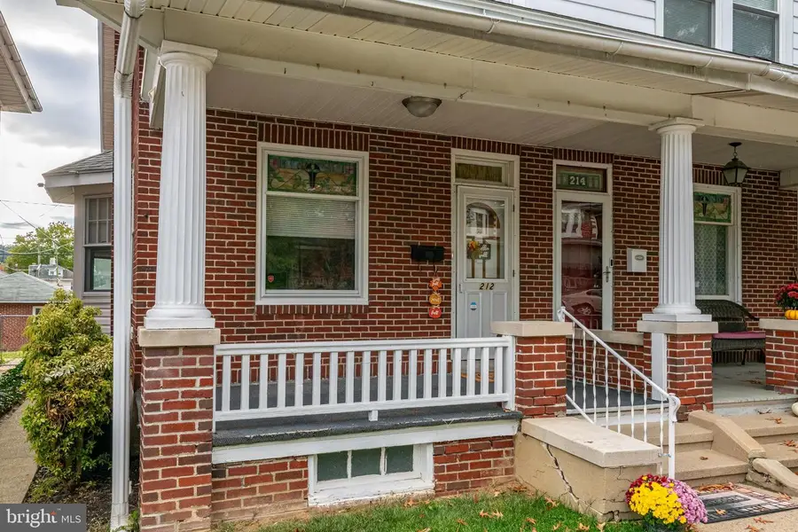 212 State St, Shillington, PA 19607 - Image #2