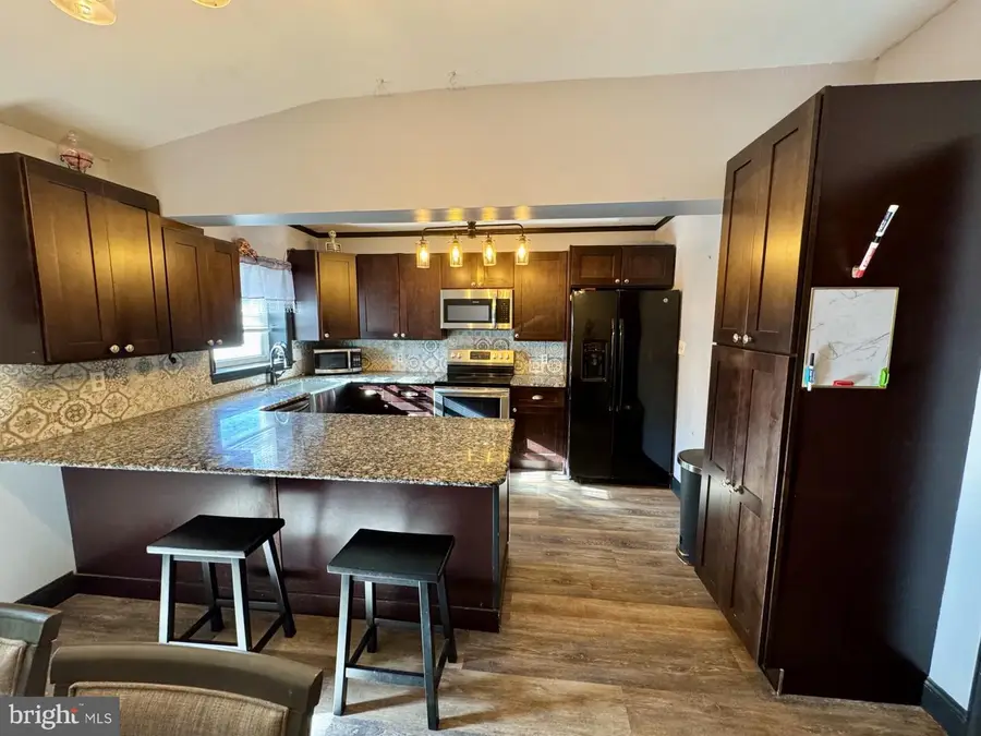 332 S Reading Ave, Boyertown, PA 19512 - Image #2