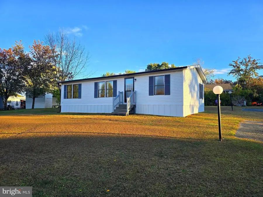 211 Merry Street, Hamburg, PA 19526 - Image #2