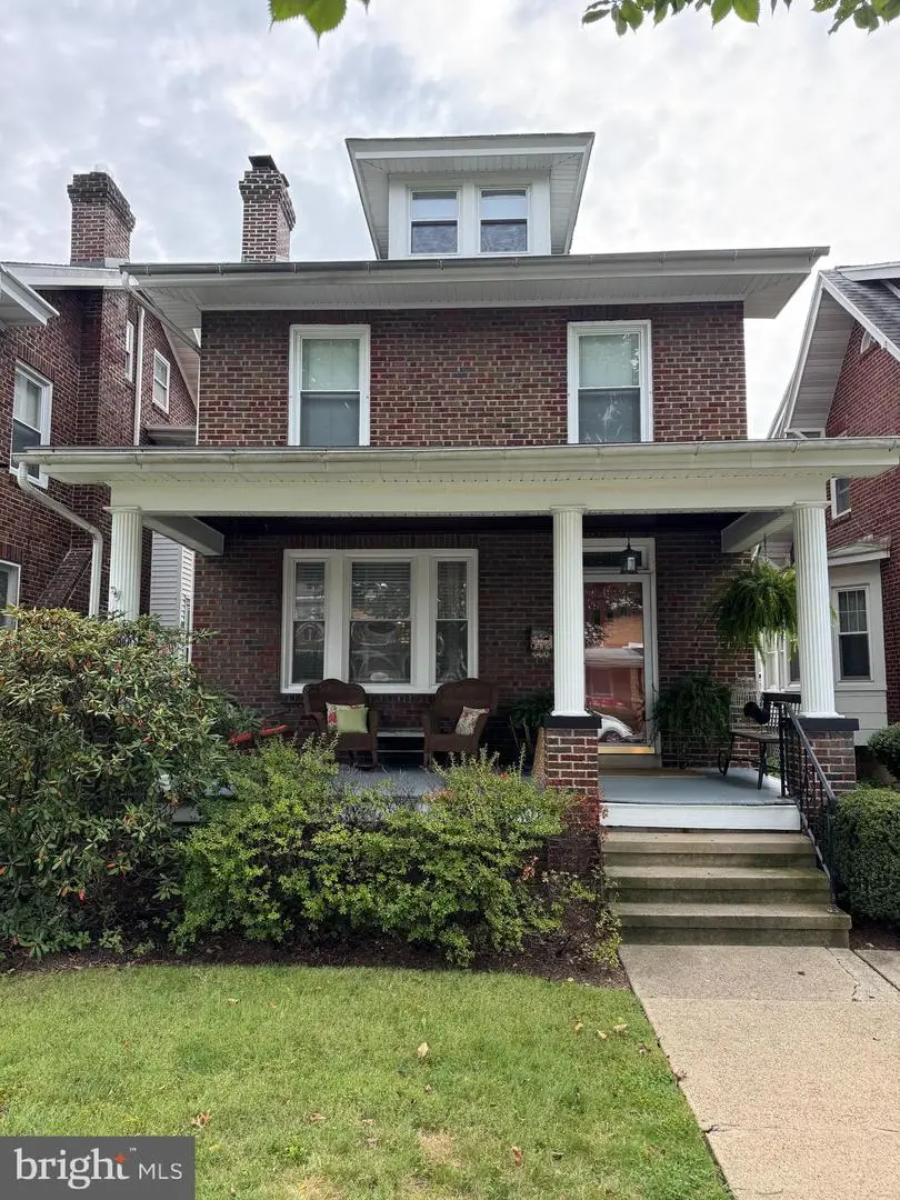 136 E Elm St, Reading, PA 19607 - Image #1