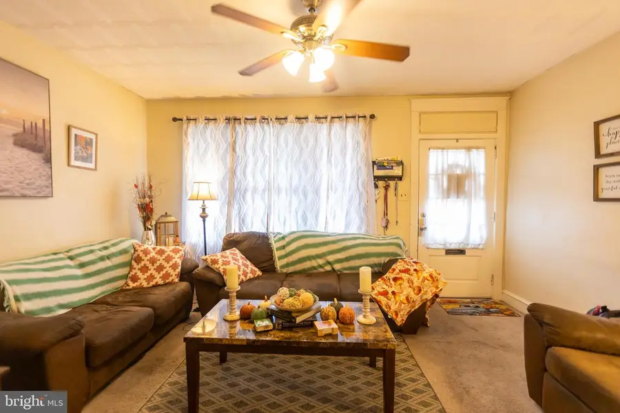 411 Fairview St, Reading, PA 19605 - Image #3