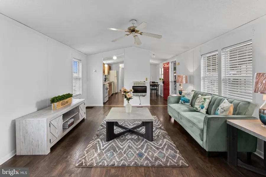 1019 Heath Ave, Reading, PA 19605 - Image #2