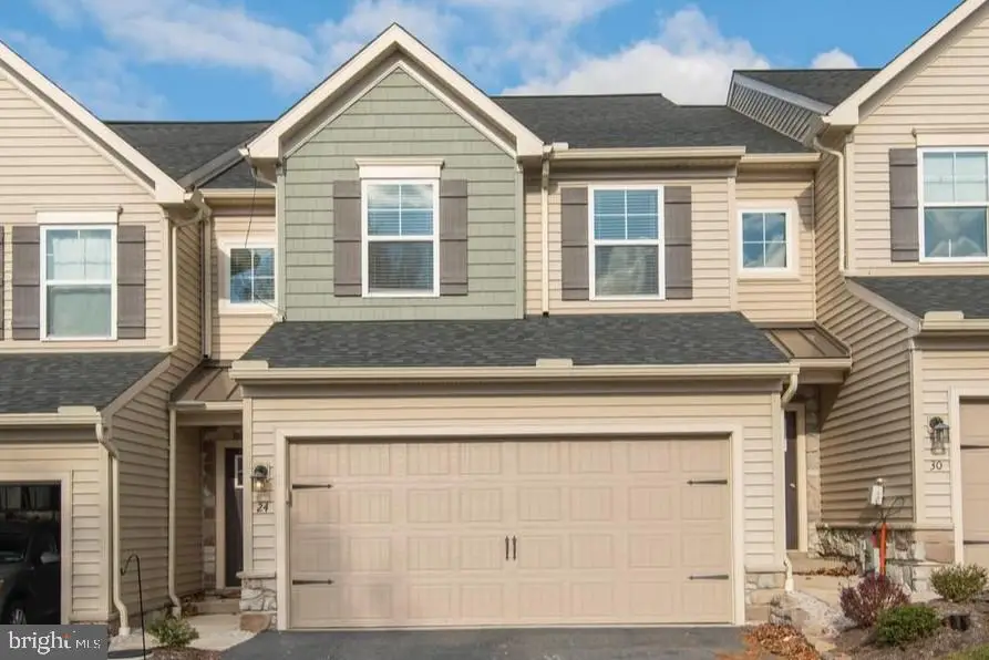 24 Wexford Ct, Morgantown, PA 19543 - Image #1