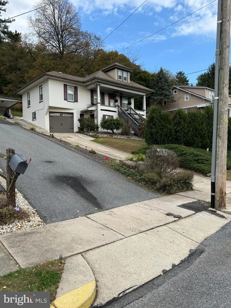 3531 Oak St, Reading, PA 19605 - Image #2