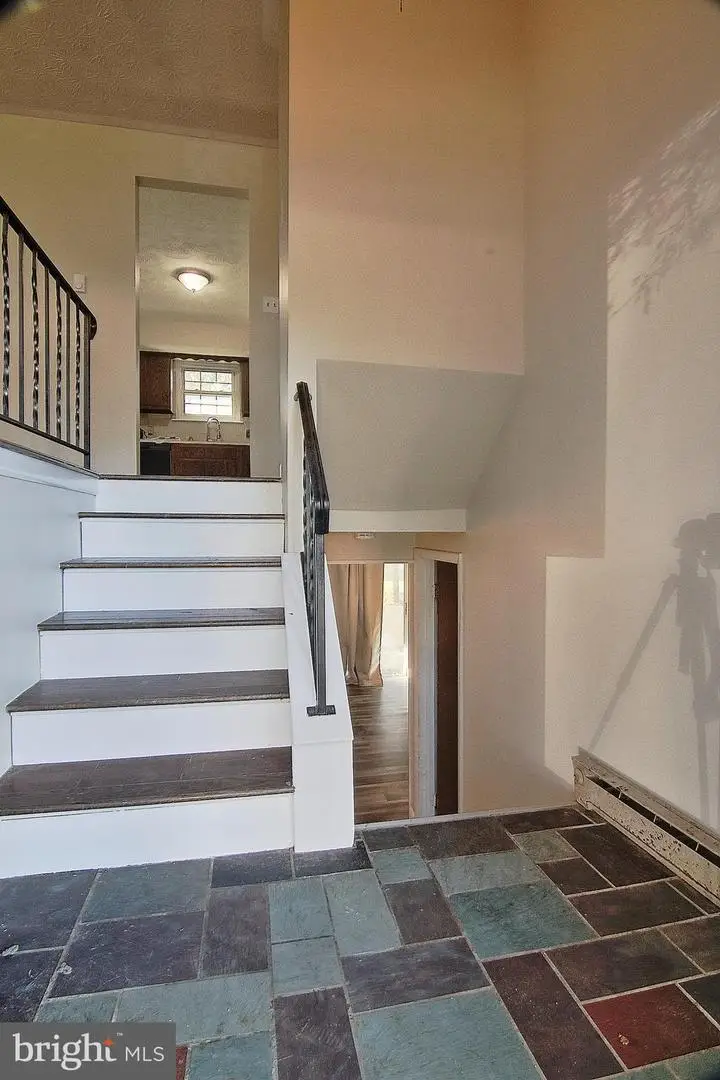 362 Drew Ct, Birdsboro, PA 19508 - Image #3