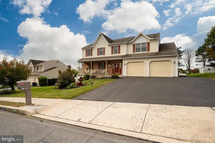 1052 Boeshore Cir, Reading, PA 19605 - Image #3
