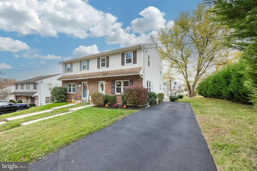 24 Cherry St, Bechtelsville, PA 19505 - Image #2