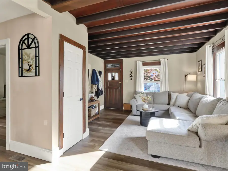 228 Pennwyn Pl, Shillington, PA 19607 - Image #3