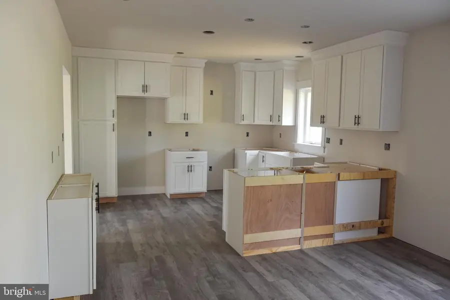 217 E Wilson Ave, Wernersville, PA 19565 - Image #3