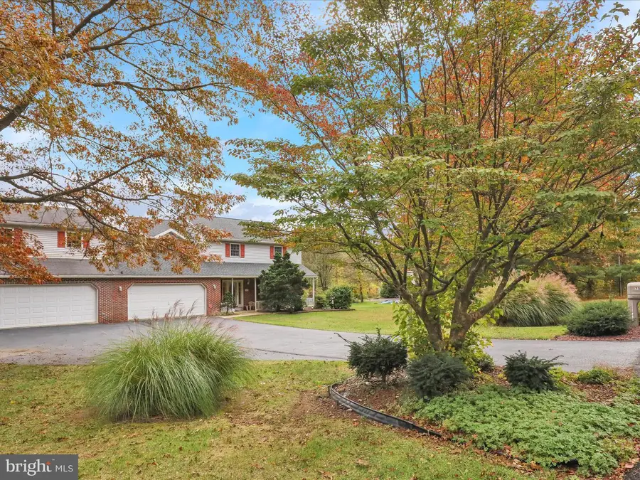 710 Texter Mountain Rd, Robesonia, PA 19551 - Image #3