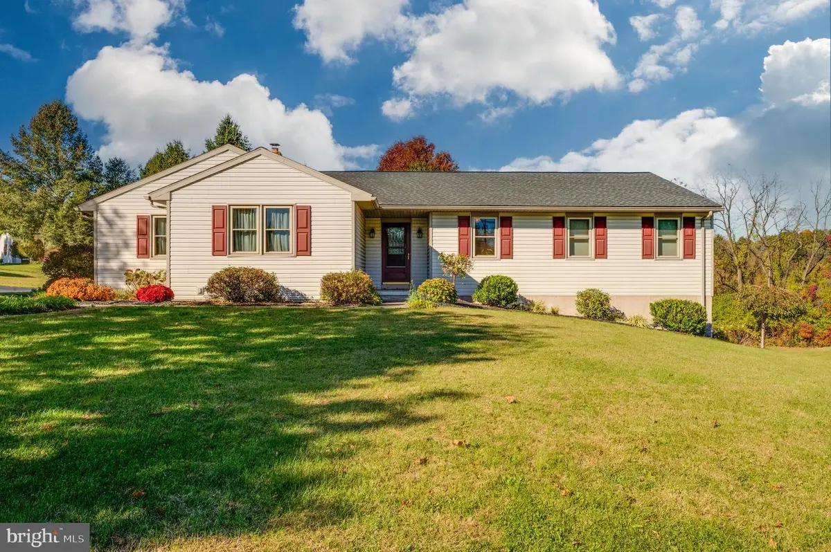 1001 Mill Rd, Leesport, PA 19533 - Image #1